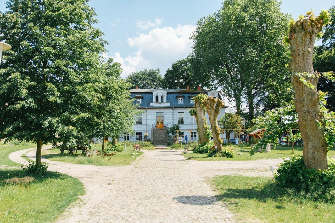 Gut Boltenhof Furstenberg-Havel Exterior photo